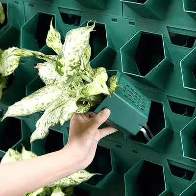 Pot de Fleurs Mural - VerticalWallPot™ - Oasis Citadin